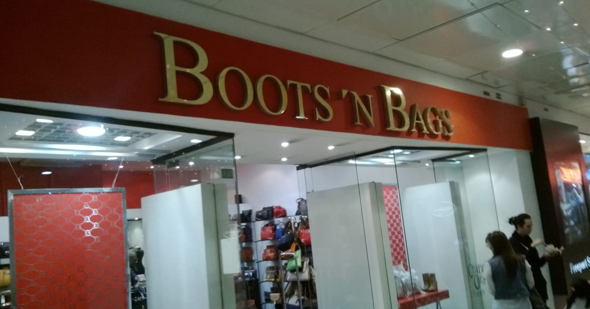 📞BOOTS N BAGS HACIENDA SANTA BARBARA Direccion Colombia 🗺